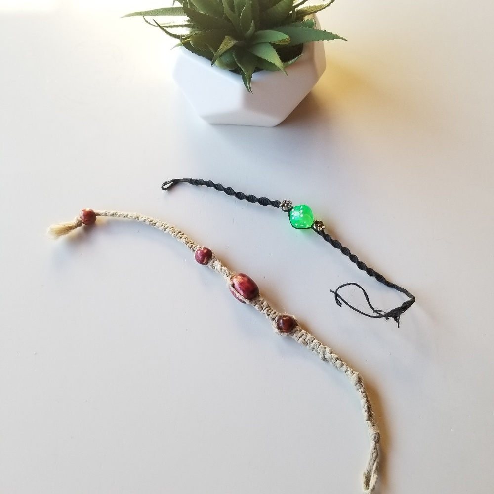 2 Handmade Bracelets Hemp Dice